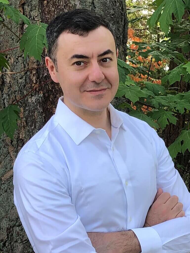Allan DeBono